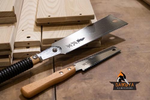 Sierra japonesa de tracción 